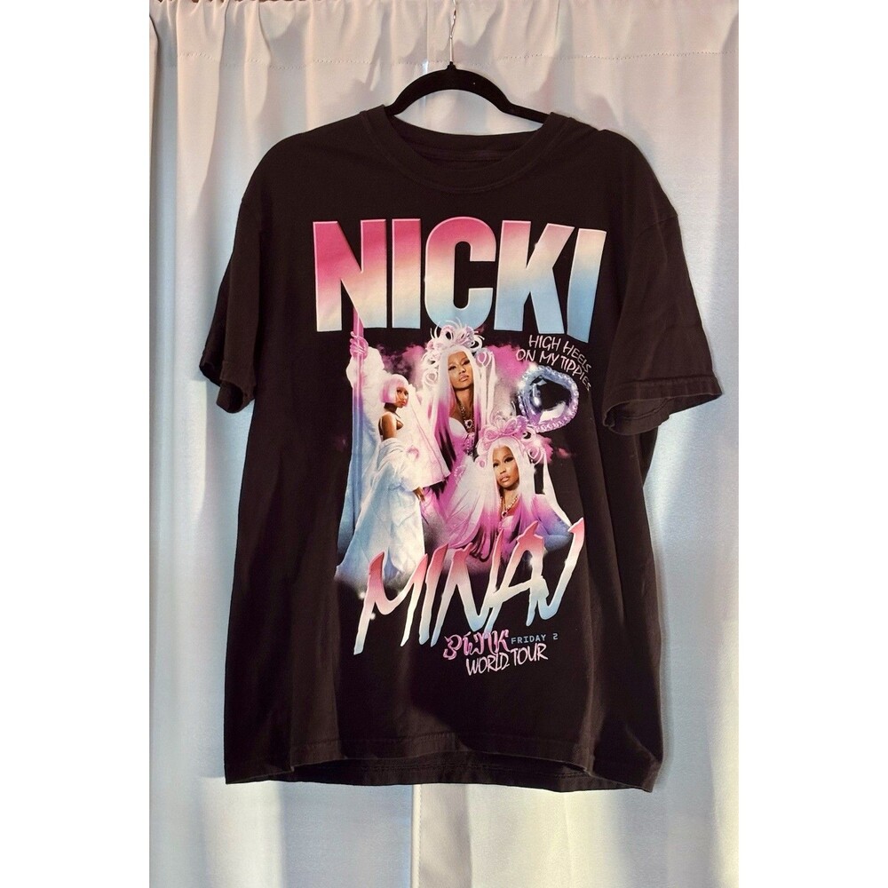 Nicki Minaj Pink Friday Tour 2 T-Shirt Short Sleeve Size Large Black Music Rap